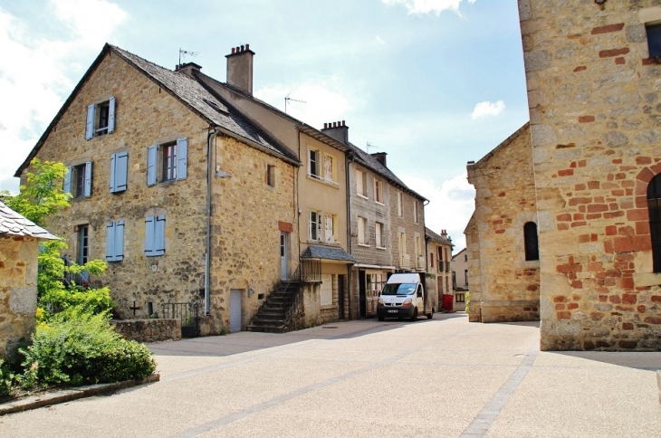 Le Village - Campuac