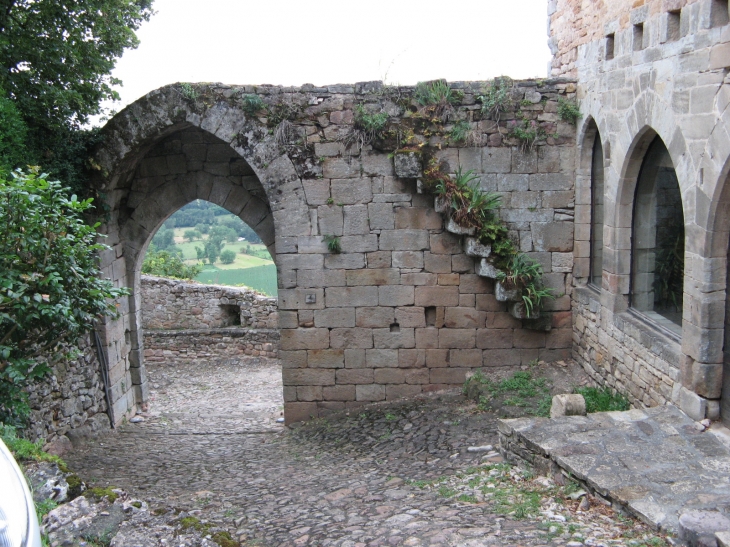 Les rues de Capdenac Haut respirent l'Histoire - Capdenac-Gare