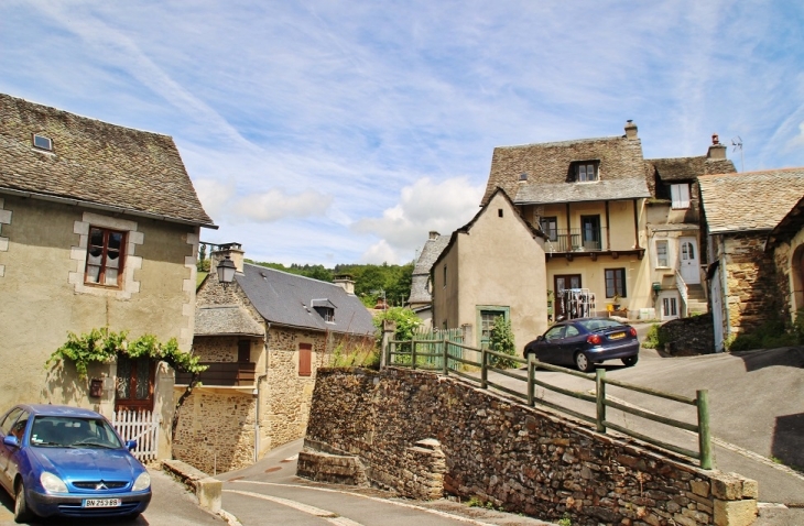 Le Village - Castelnau-de-Mandailles