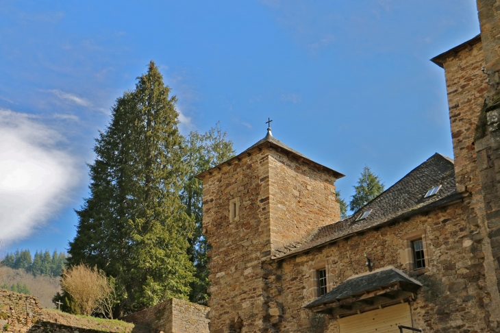 L'abbaye Notre-Dame de Bonnecombe. - Comps-la-Grand-Ville