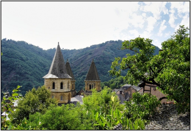 Toit de l'Abbatiale - Conques