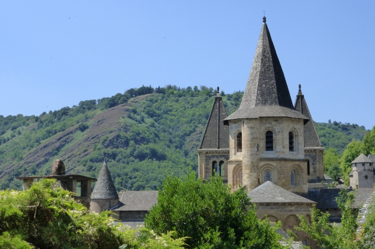  - Conques