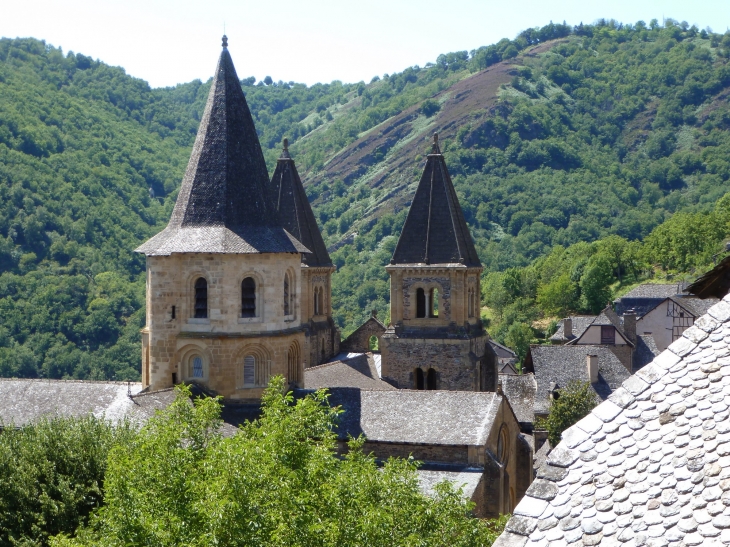  - Conques