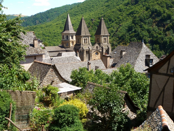  - Conques