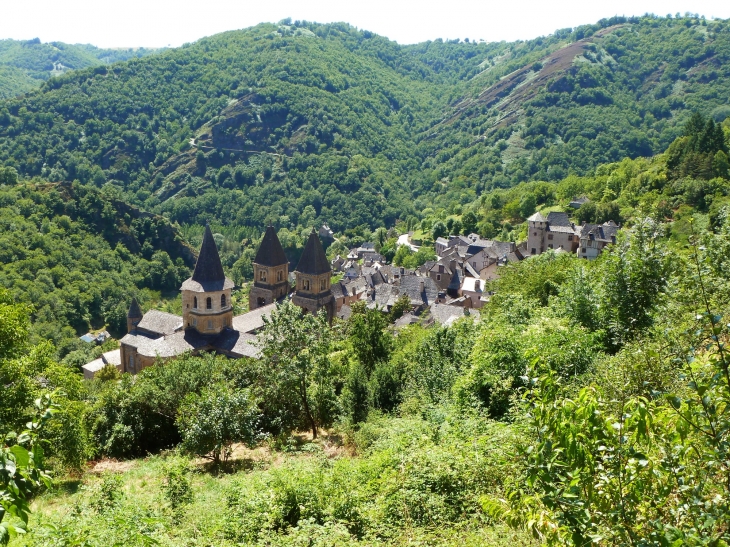  - Conques