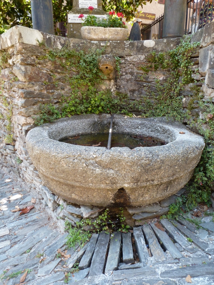  - Conques