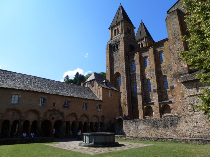  - Conques