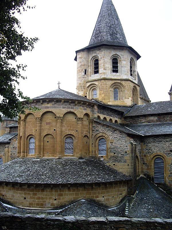 Le chevet de l'abbatiale - Conques