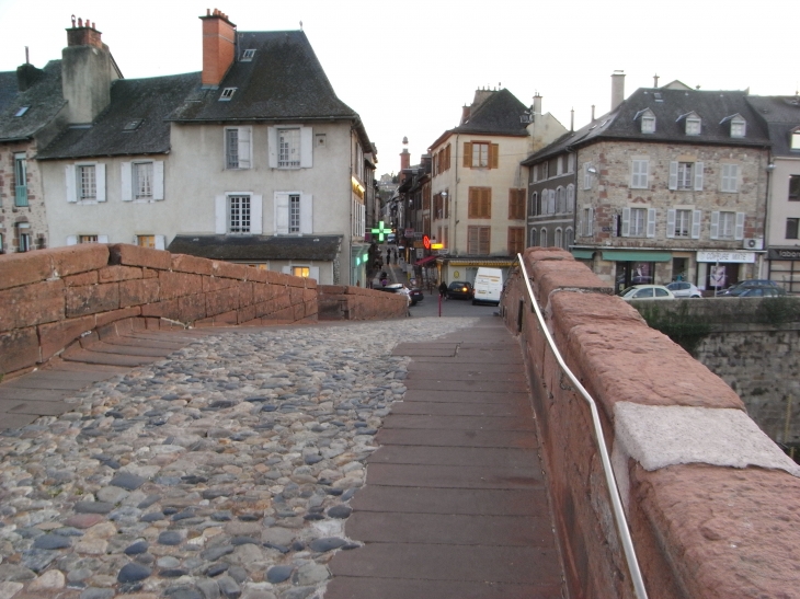 Plan de circulation pavage du pont en galets - Espalion