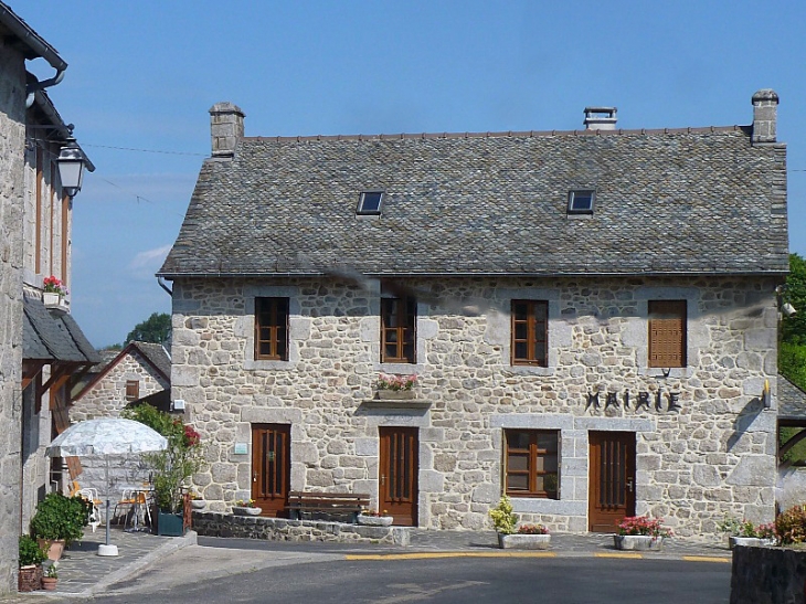 La mairie de Florentin - Florentin-la-Capelle