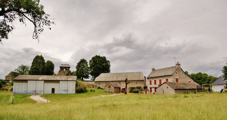 La Commune - La Capelle-Bonance