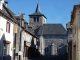 la rue principale Le 1er Janvier 2016 les communes  Alpuech, Graissac, Lacalm, La Terrisse, Sainte-Geneviève-sur-Argence et Vitrac-en-Viadène  ont fusionné  pour former la nouvelle commune Argence-en-Aubrac.