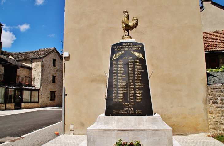 Monument-aux-Morts  - Lapanouse