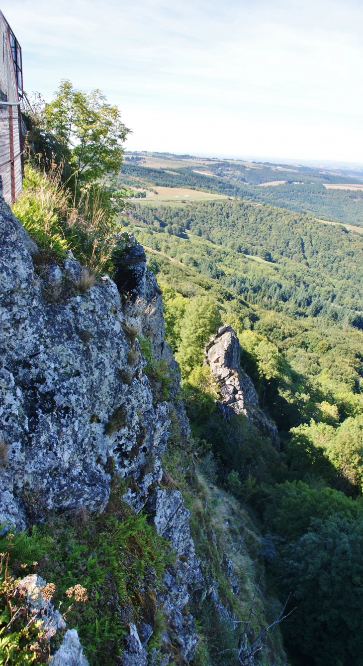  - Laval-Roquecezière