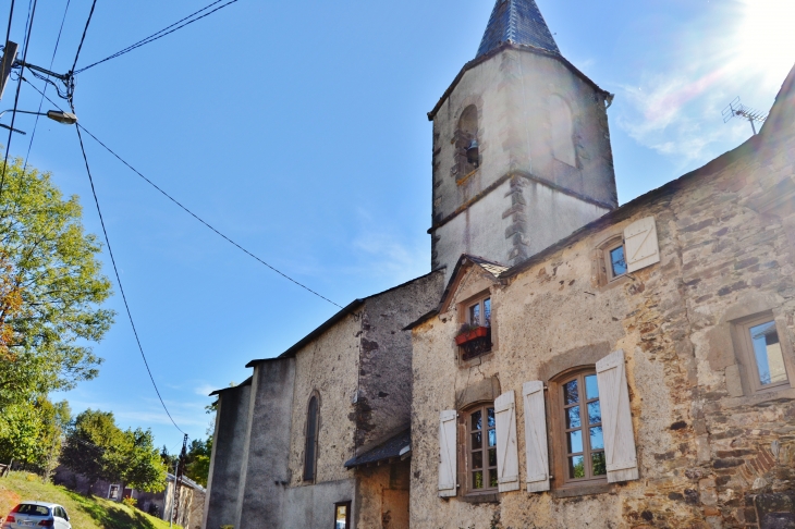 **Eglise Notre-Dame D'Orient - Laval-Roquecezière