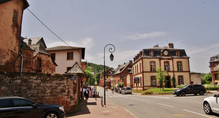 La Commune - Marcillac-Vallon