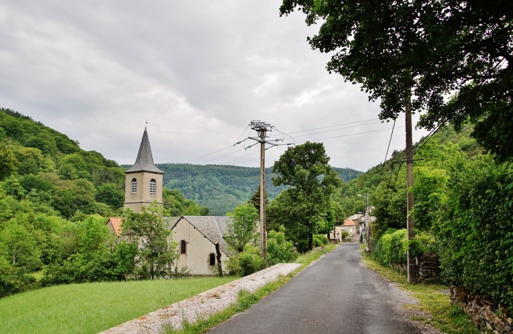 Le Village - Mélagues