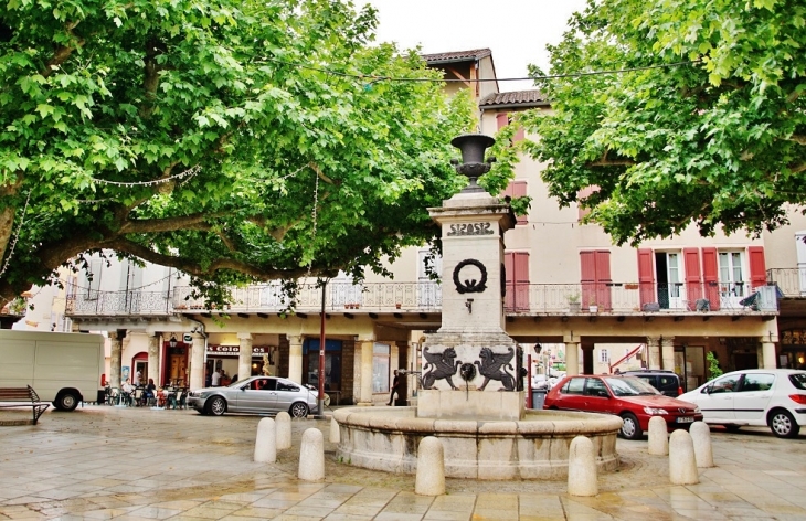 Fontaine - Millau