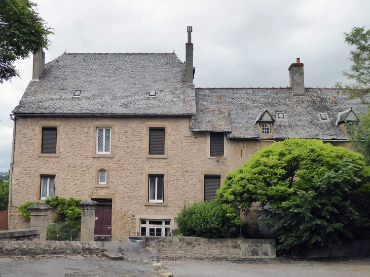 Maisons de la ville - Montbazens