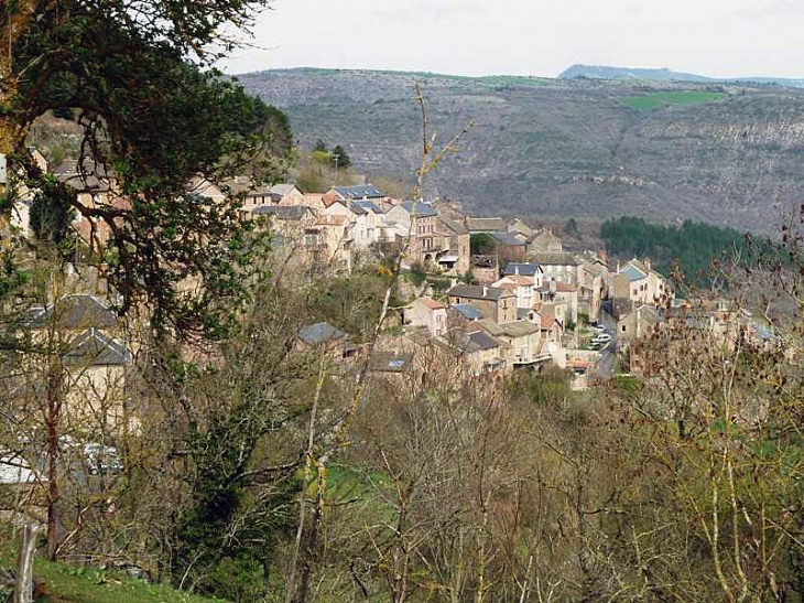 Vue sur le village - Montfranc