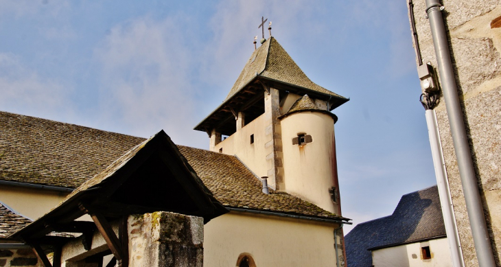 <<église Saint-Remy - Montpeyroux