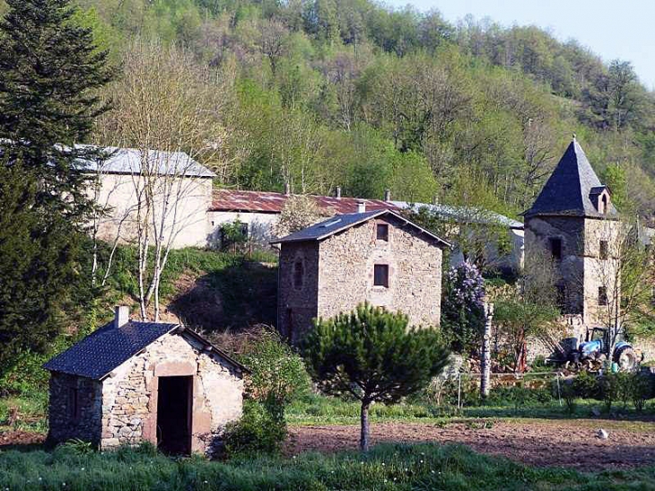 Ferme - Mounes-Prohencoux