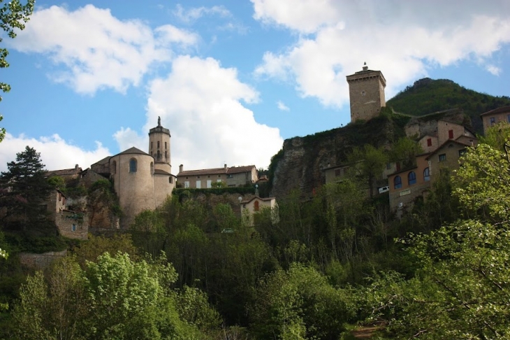 Peyreleau village