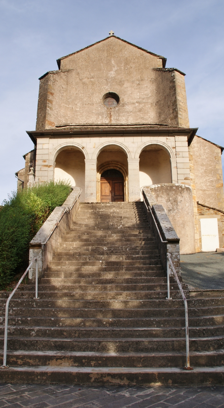 ** Eglise Romane Saint-Martin 12 em Siècle  - Plaisance