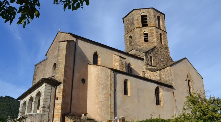 ** Eglise Romane Saint-Martin 12 em Siècle  - Plaisance