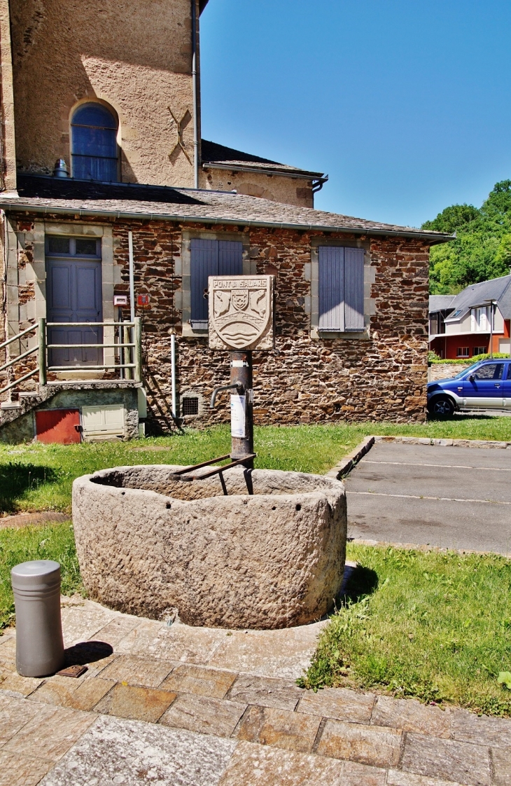 Fontaine - Pont-de-Salars