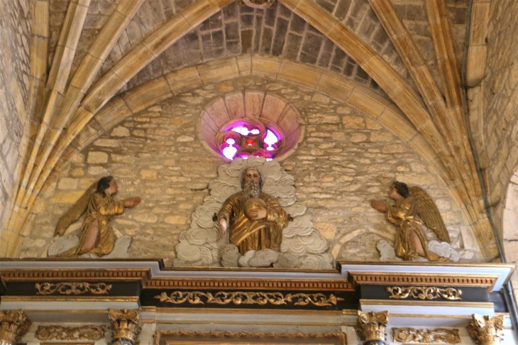 Détail : retable de l'église Saint Laurent. - Prades-d'Aubrac