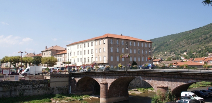 Le Pont-Neuf sur la Sorgue ( 17 Em Siècle ) - Saint-Affrique