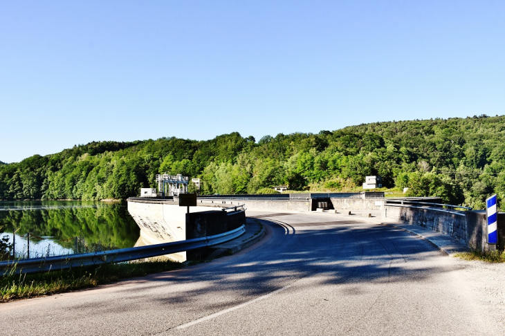 Barrage - Saint-Amans-des-Cots