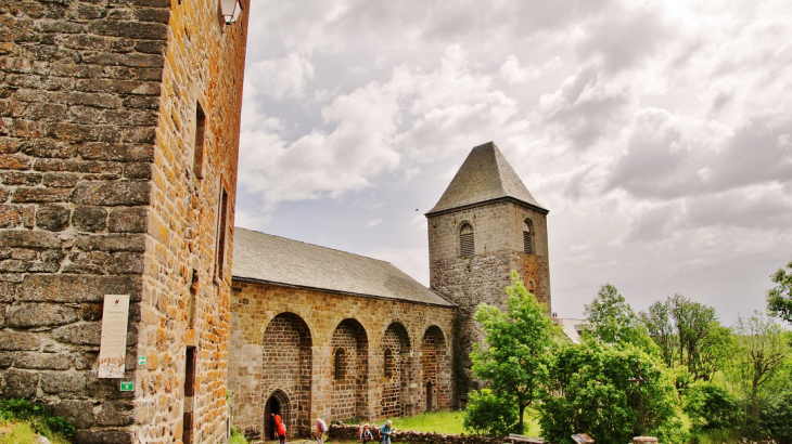 église Notre-Dame - Saint-Chély-d'Aubrac