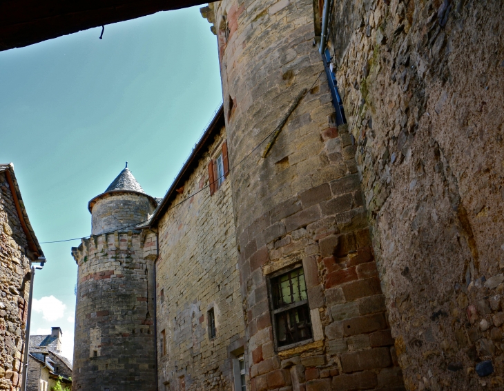 Château Hotel de Ville. - Saint-Côme-d'Olt