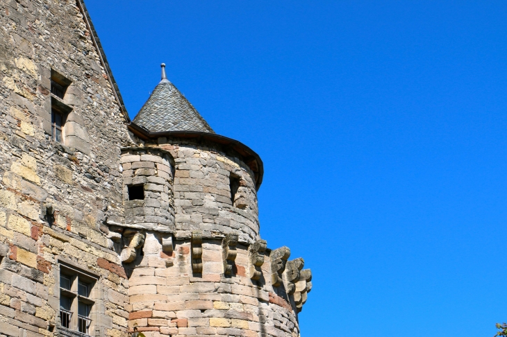 Château-hôtel de ville. - Saint-Côme-d'Olt