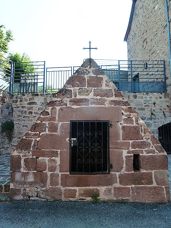 Petite chapelle - Saint-Cyprien-sur-Dourdou