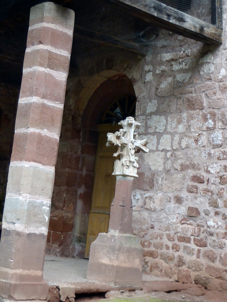 Saint Julien de Malmont la croix - Saint-Cyprien-sur-Dourdou