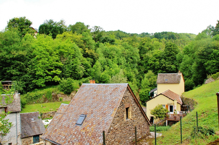 La Ville - Saint-Geniez-d'Olt