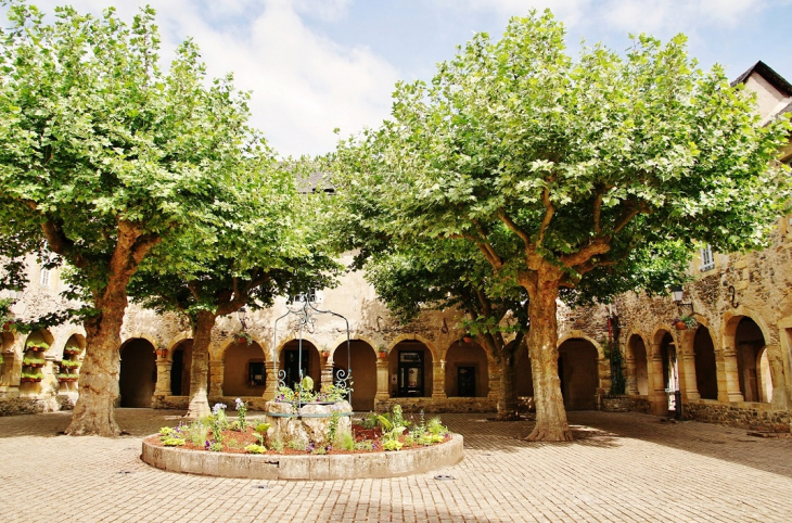 Cloître du Monastère  - Saint-Geniez-d'Olt