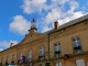 Photo suivante de Saint-Geniez-d'Olt La Mairie et la poste.