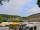 Photo suivante de Saint-Geniez-d'Olt Le jour du marché.