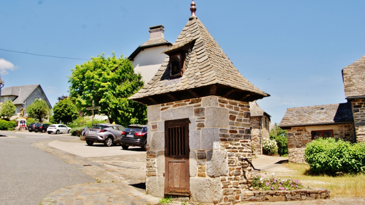 Puits  - Saint-Hippolyte