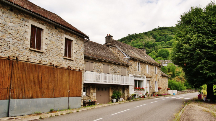 Couesques - Saint-Hippolyte