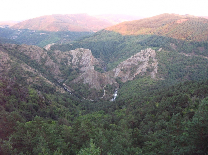 Les belles vallée de st jean du bruel - Saint-Jean-du-Bruel