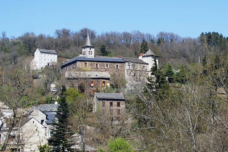 Vue sur le village - Saint-Just-sur-Viaur