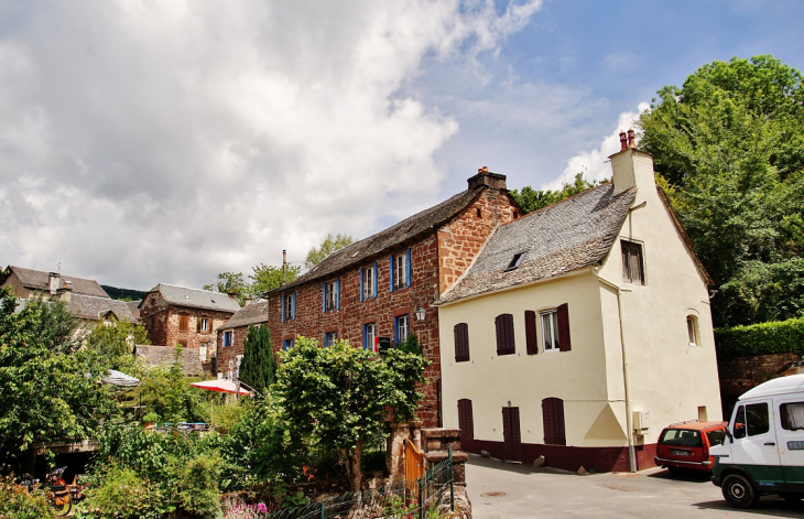 La Commune - Saint-Laurent-d'Olt