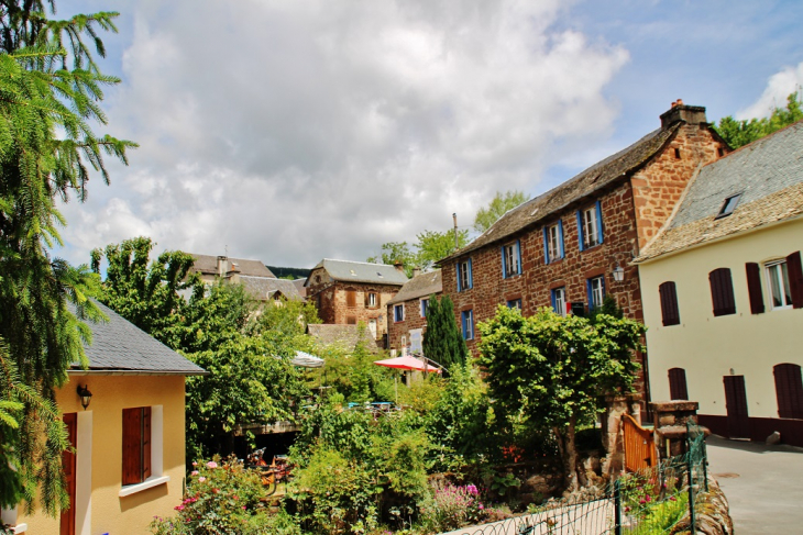 La Commune - Saint-Laurent-d'Olt