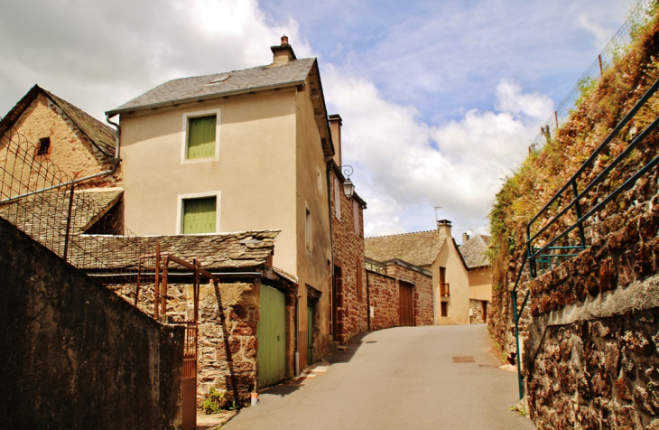 La Commune - Saint-Laurent-d'Olt