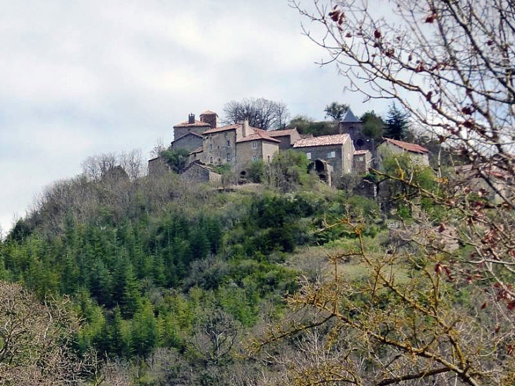 Le village perché de Montclarat - Saint-Rome-de-Cernon